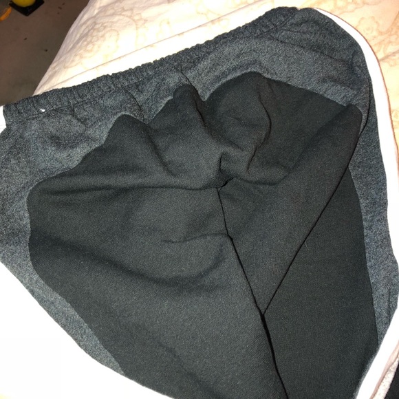 VS PINK sweat pants/joggers - Picture 4 of 4